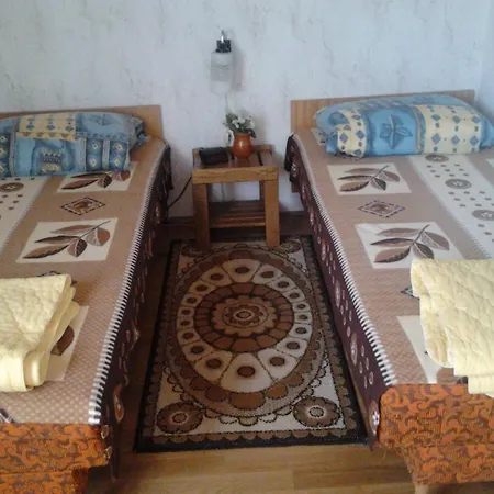A Whole House With A Garden In For 2-10 Persons * Fonyod
